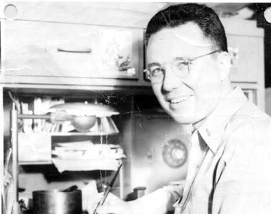 Daniel Tontz, Lt. jg.